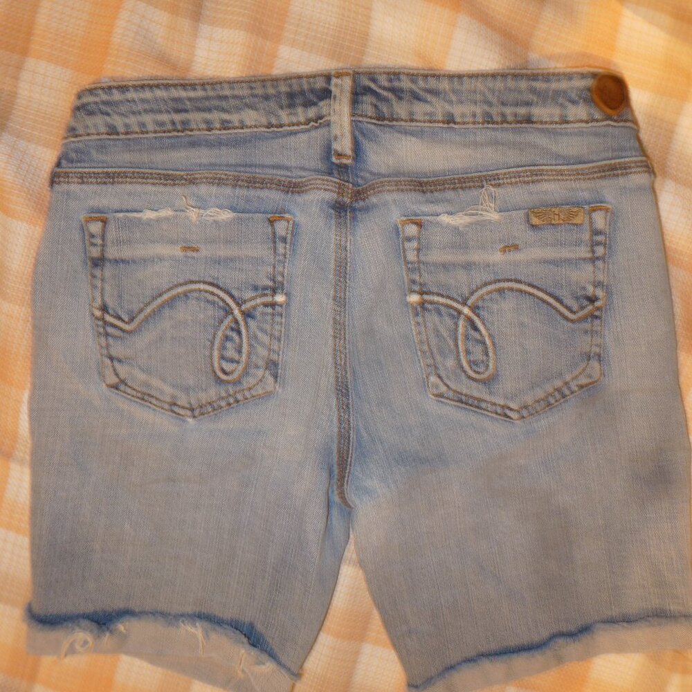 Sexy Hint Jeans Distressed Denim Shorts Sz 7 - Picture 2 of 7